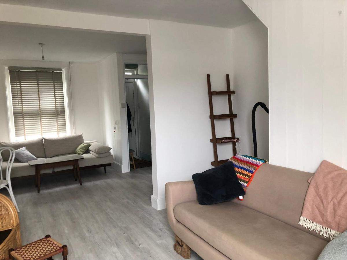 Cosy Two Bedroom House In Beautiful 拉伊 外观 照片